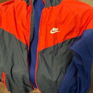 Nike windbreaker